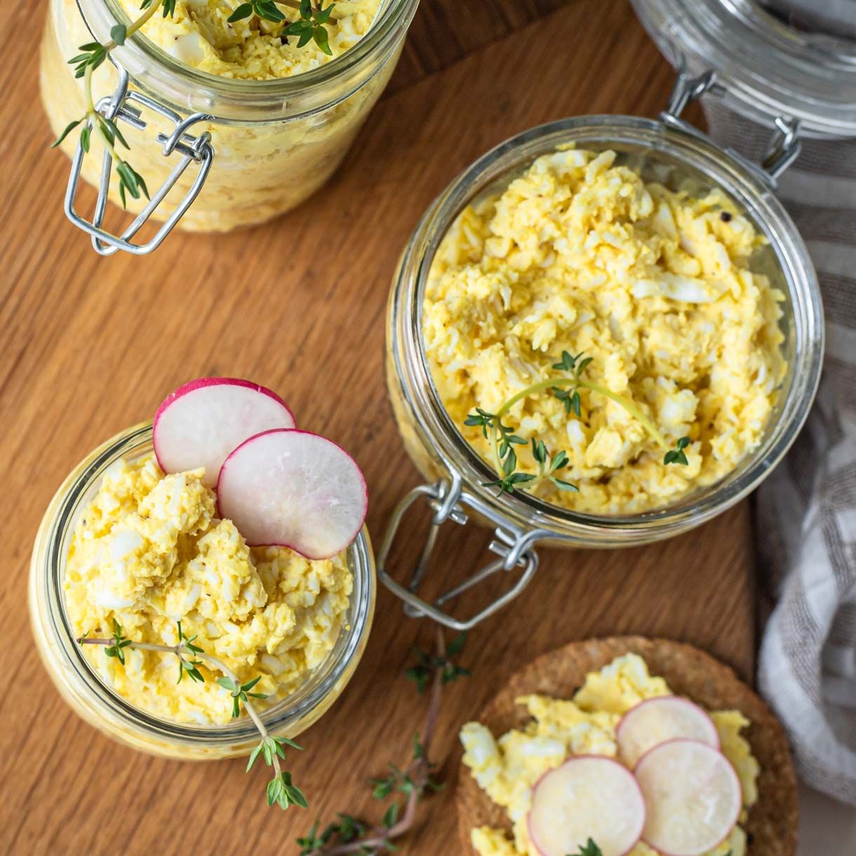 Egg Mayonnaise in pots on table